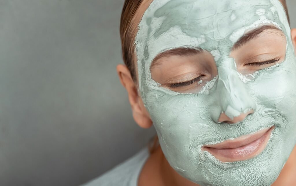 Facial anti aging mask