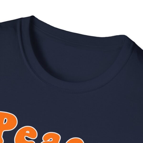 Peace & Love T-shirt - Image 15
