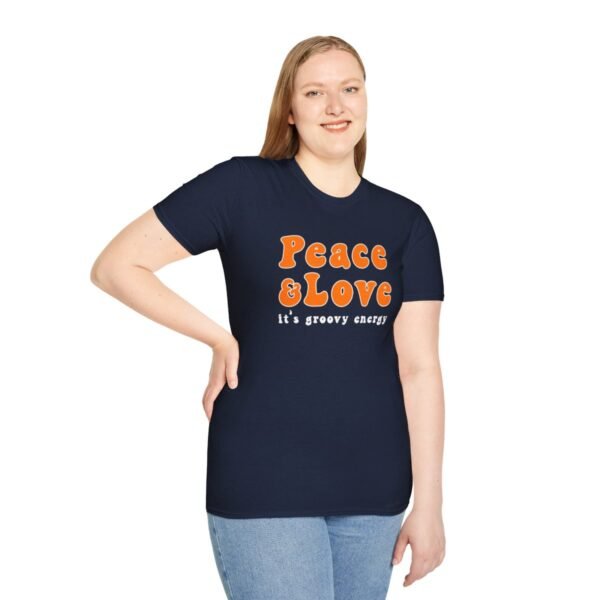 Peace & Love T-shirt - Image 17