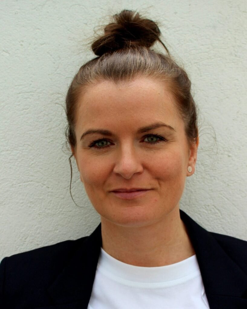Maura-ODonoghue-Holistic-Therapist-Wellness-Practitioner-Cork-scaled-e1696841810265.jpg